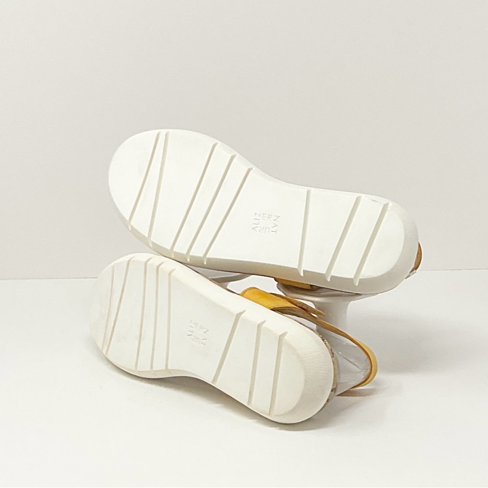Naturalizer Woman’s Lincoln Sandal Sunset Yellow 9M Leather comfort/support EUC. - Picture 3 of 6